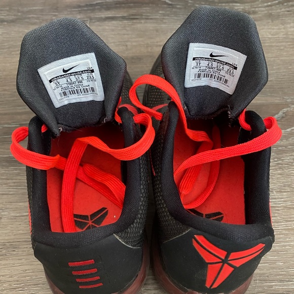 Kobe X - Picture 3 of 4